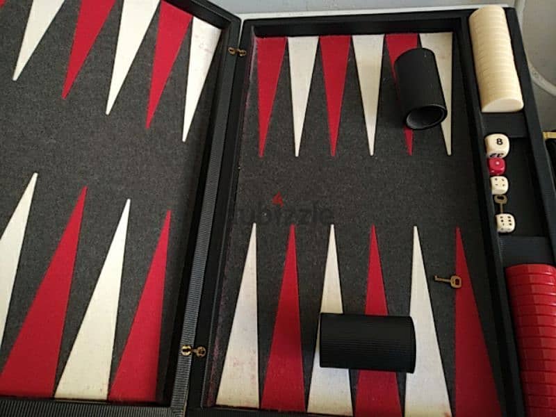 Vintage backgammon deluxe edition - Not Negotiable 1