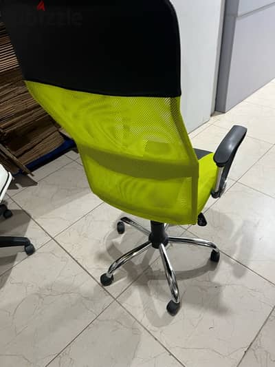 Office chair كرسي مكتب