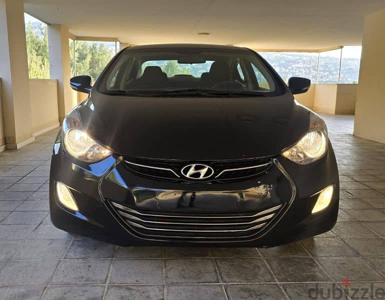 HYUNDAI ELANTRA 2012 !! ONE OWNER !! 0