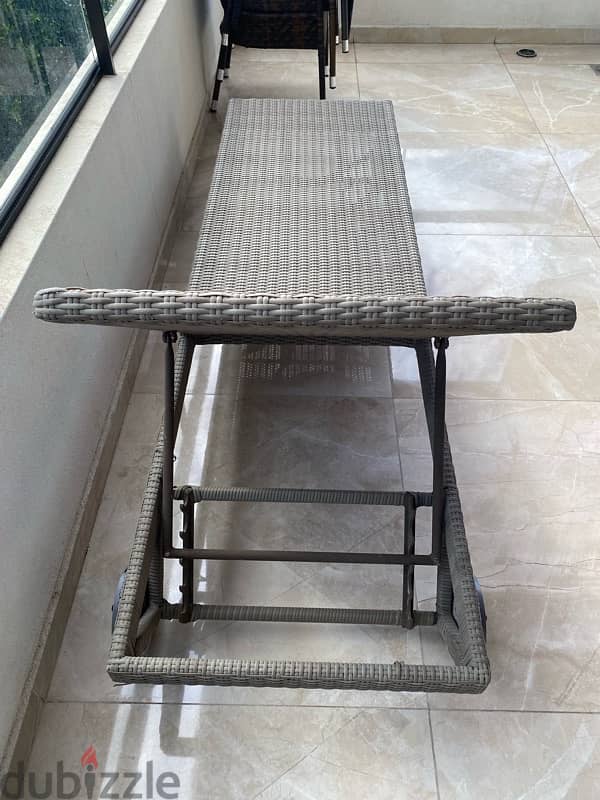 chaise longue 100 pcs for sale 1