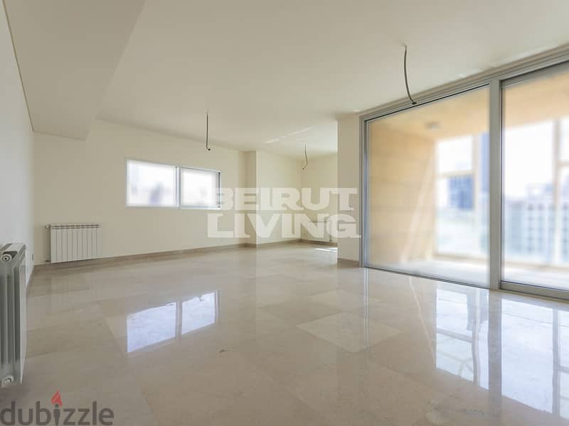 Modern & Spacious | Pool & Gym | Center of City | Breathtaking View 0