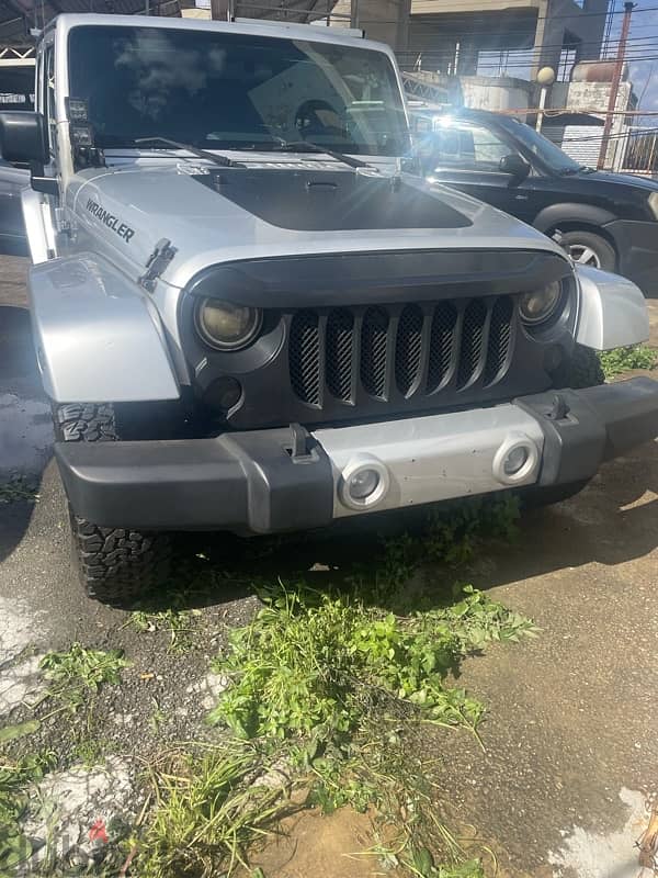 Jeep Wrangler Sahara 2010 0