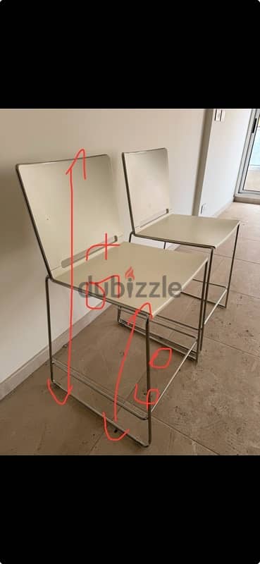 2 Dinning High Chairs from B Design 5