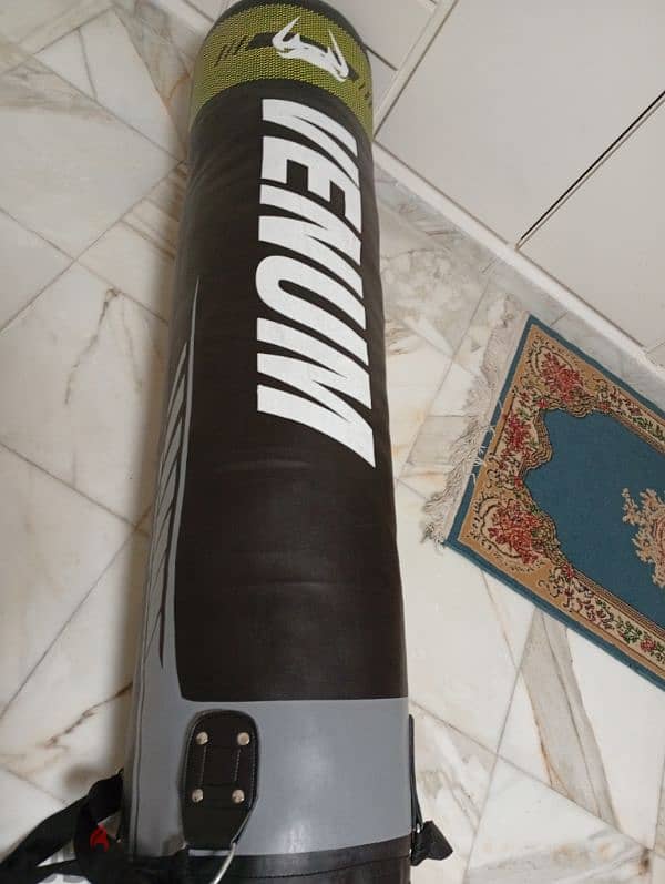 boxing bag  venum 0