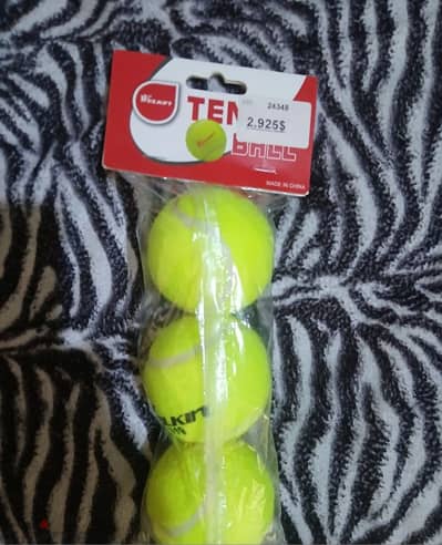 Tennis Balls