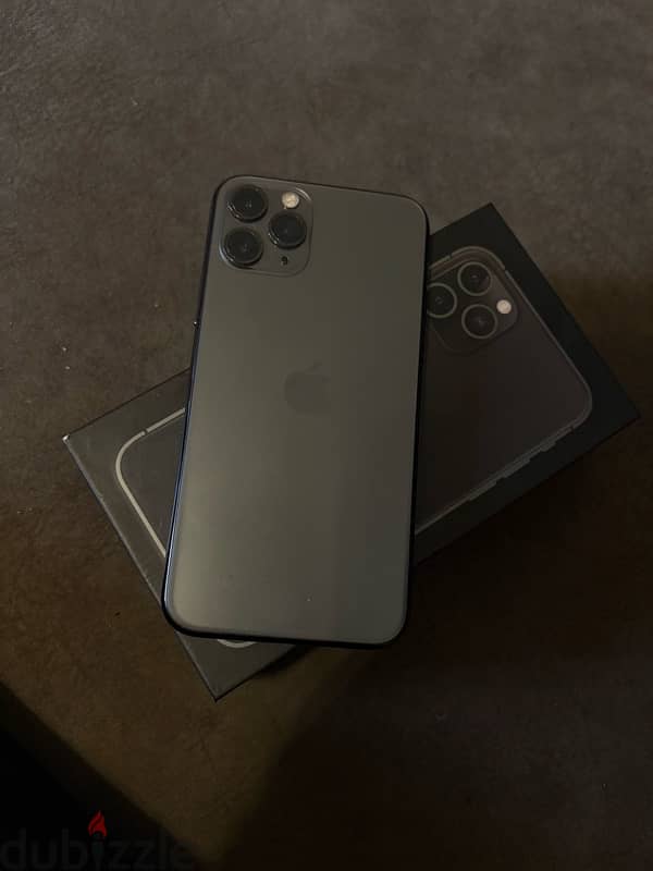 iphone 11 pro perfect condition 0