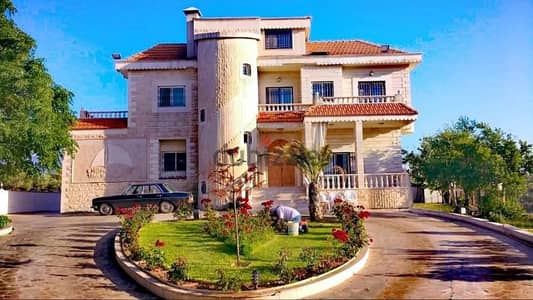 Villa for Sale in Kaferkahel, فيلا للبيع في كفرقاهل الكورة