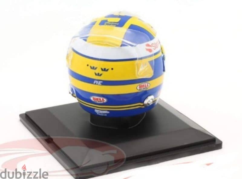 M. Ericsson (Team Alfa Romeo-Sauber 2018) Plastic Helmet model 1:5. 2