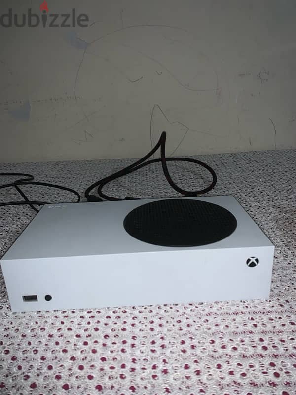 XBOX SERIES S 4