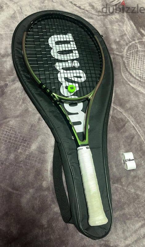 wilson blade v8 100 used (good condition) 1