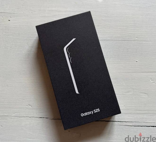 Samsung S25 Navy 512GB Sealed 1