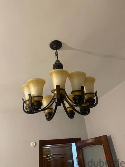 chandelier/ تريا