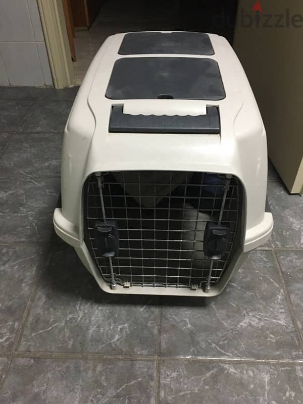 Pet cargo carrier 0