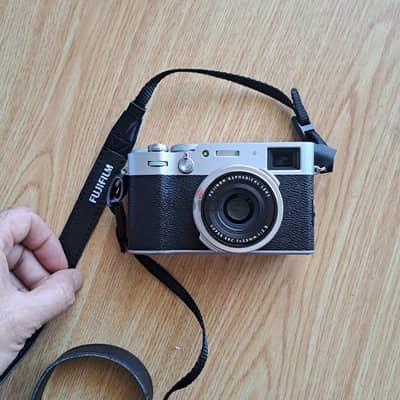 fujifilm x100v