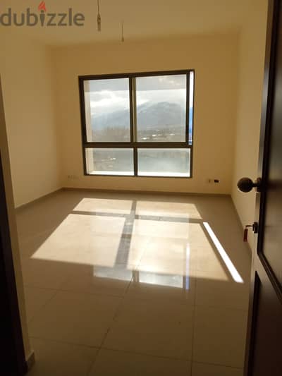 chtoura office 37 sqm for rent prime location Ref#6491