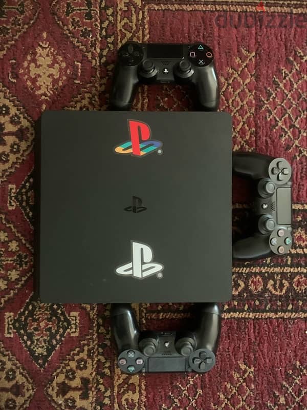 ps4 slim 1tb with 3 original controllers 2