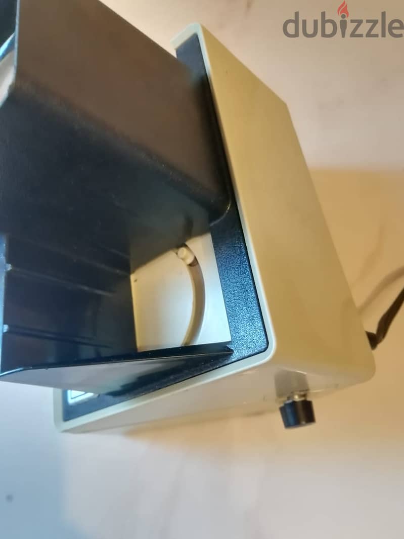 Argus 693 electromatic slides viewer with 20 slides of old Lebanon 3