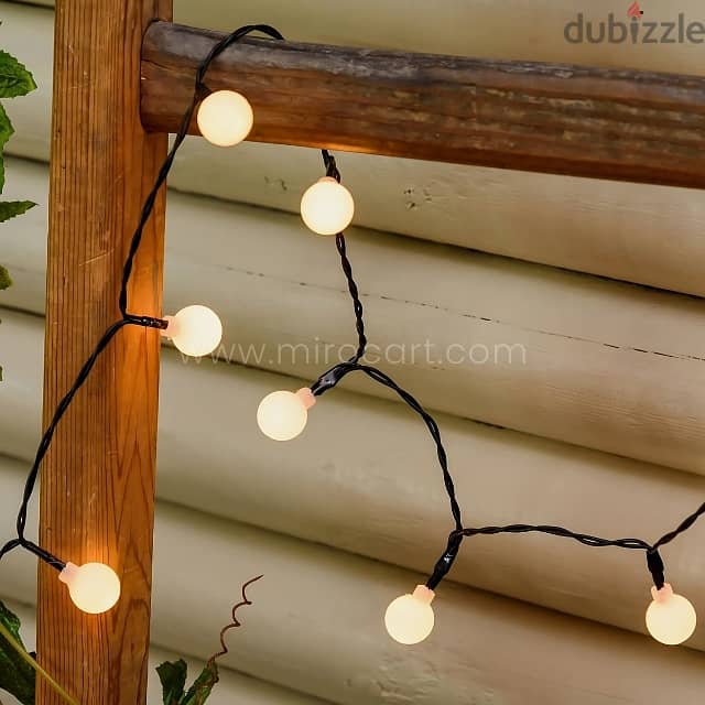 Outdoor Solar String Lights – 50 Warm Bulbs, Weatherproof, 5m 8