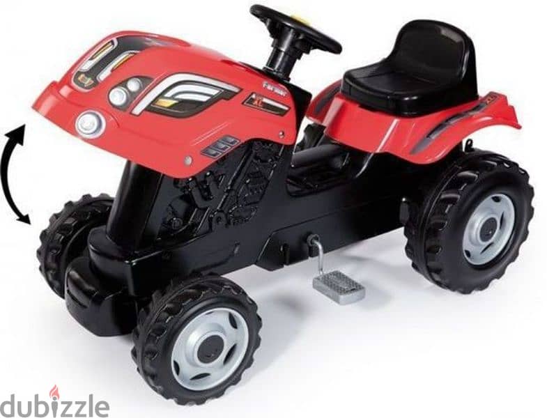 German store smoby BULL pedal tractor 1