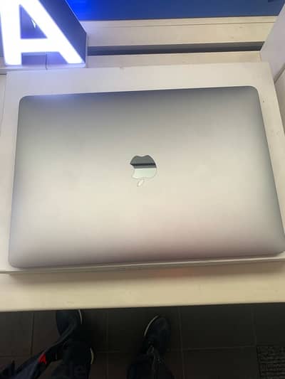 macbook air M1 512gb