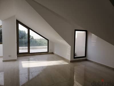 Duplex 257 m² + 20 m² Terrace for sale in Mansourieh