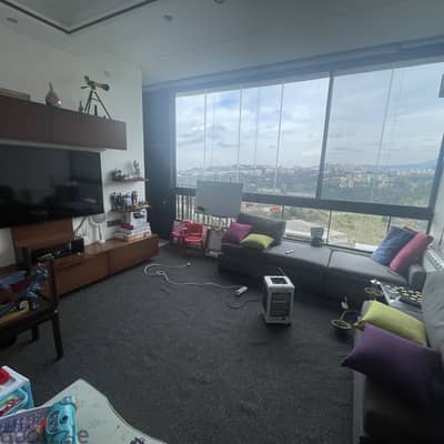 Apartment for sale in Awkar شقة للبيع في عوكر