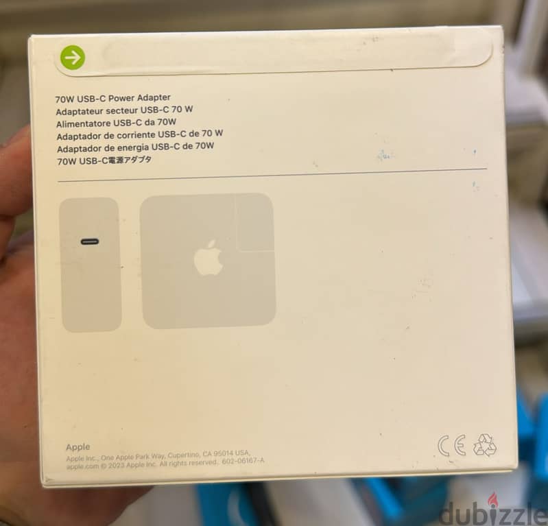 Apple 70w usb-c power adapter 2pin 1