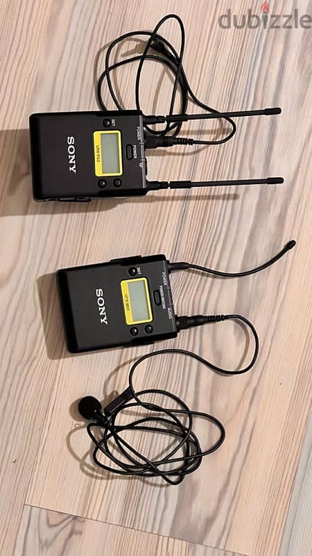 Sony Integrated Digital Portable Wireless Receiver & Sony transmitter 2