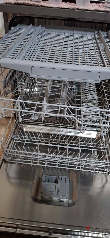 hisense dishwasher 2