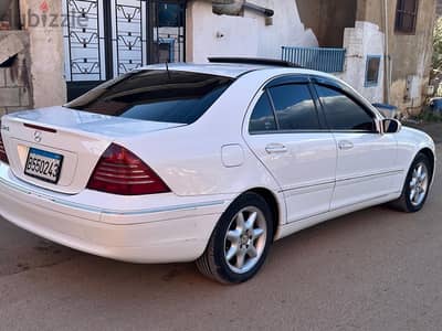 Mercedes-Benz C-Class 2003