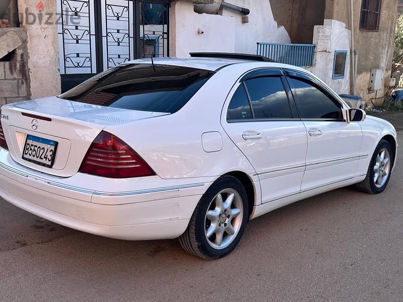 Mercedes-Benz C-Class 2003 0