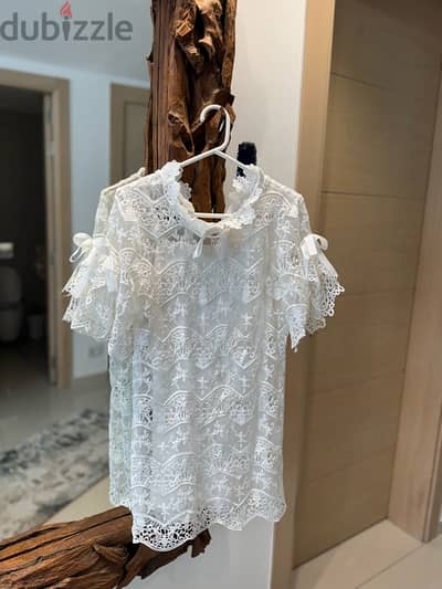 unique dentelle white dress, from italy