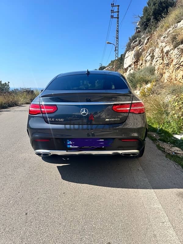 Mercedes-Benz GLE-Class 2016 0