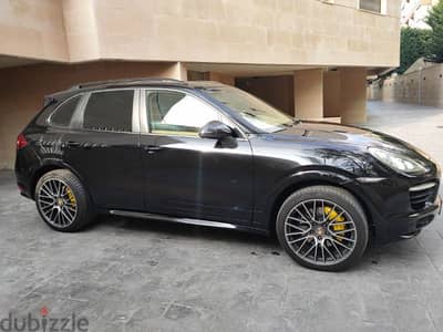 Porsche Cayenne 2011