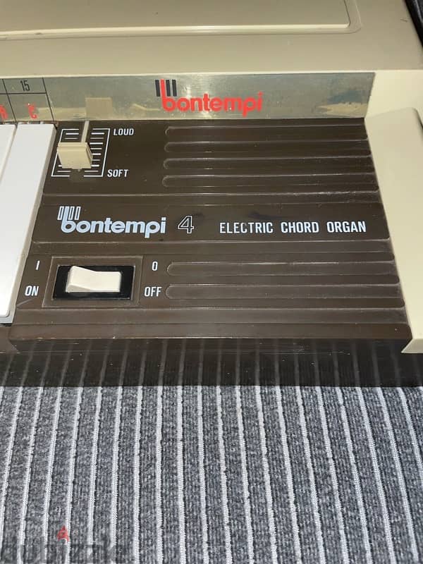 bontempi B4 Electric Chord Organ 2