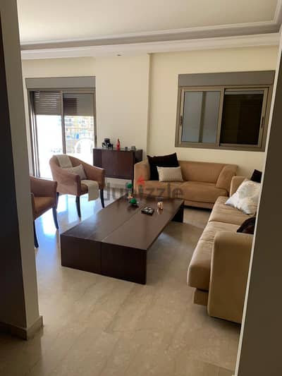 Apartment for Sale in Jdeideh شقة للبيع في الجديدة