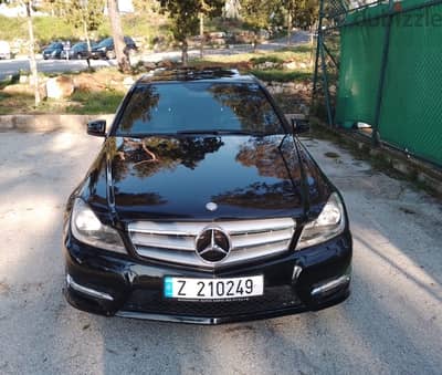 Mercedes-Benz C-Class 2012