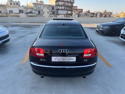 Audi A8 2005 V8 like new  All service done مكنة رائعة جداً