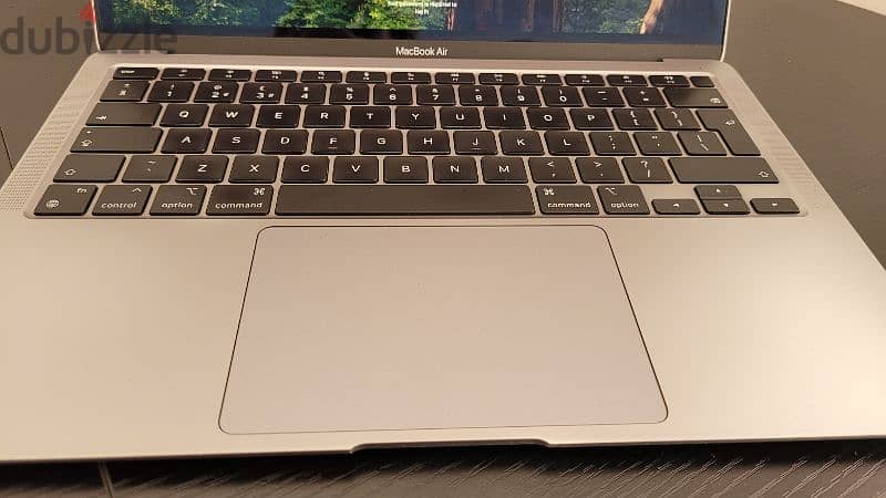 13" MacBook Air M1 8gb/256gb 3