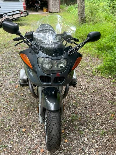 2004 BMW R1100S with only 5,686