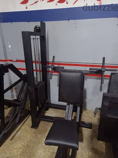 Chest Press Machine GEO sport معدات رياضية متنوعة