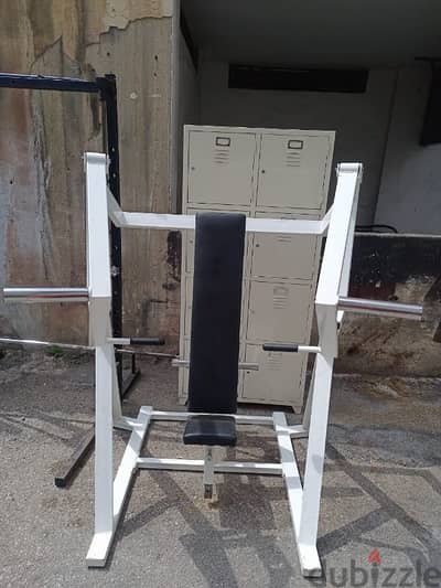 Straight Hammer Chest Press GEO sport معدات رياضية متنوعة