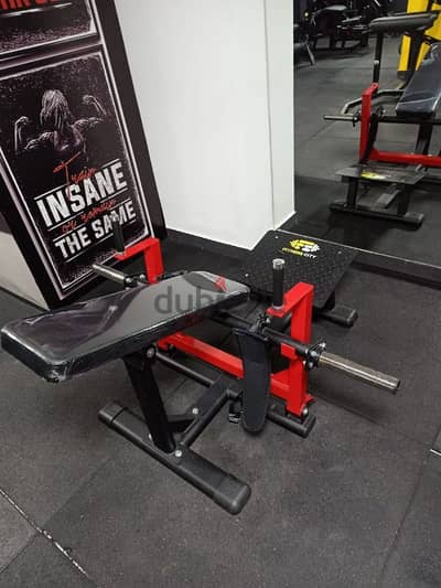 Hip Thrust Machine GEO sport معدات رياضية متنوعة