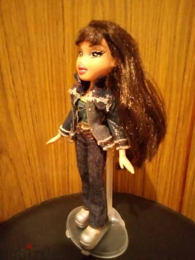 BRATZ JADE 20 YEARZ ANNIVERSARY 1ST EDITION MGA 2001+Shoes Great doll.