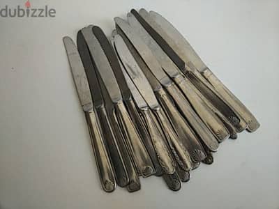 Set of 21 old knives - Not Negotiable