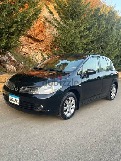 Nissan Tiida 2009