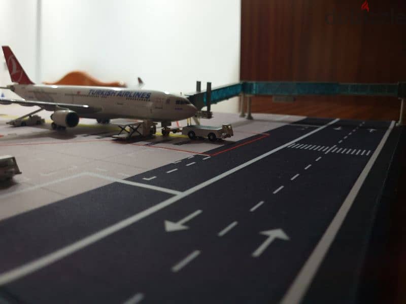 plane model 3