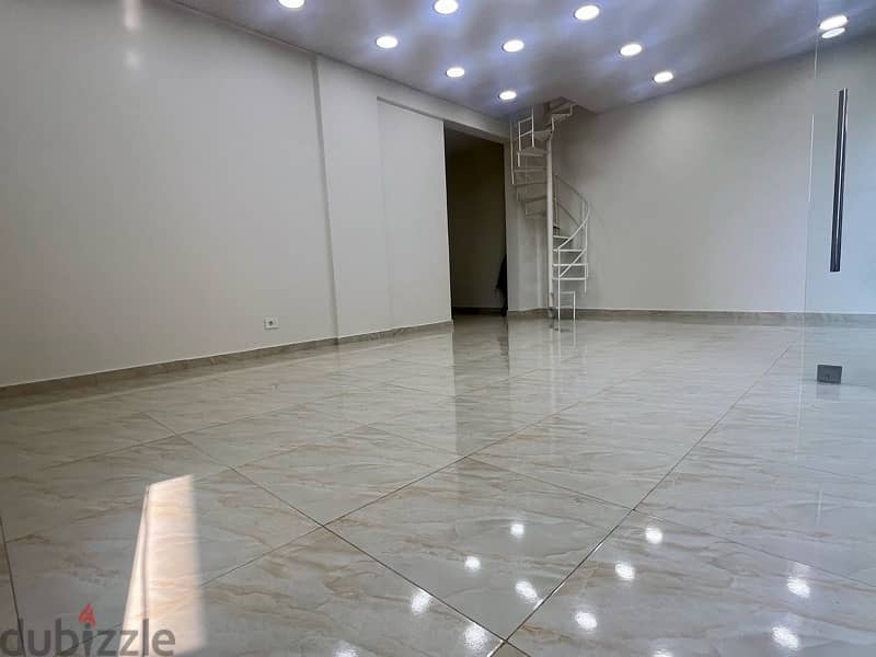 Renovated Shop for sale in Jdeideh 0