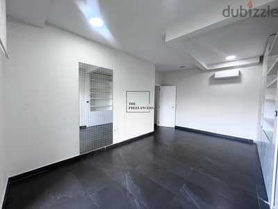 Spacious Office For Rent - Prime Location RS1293