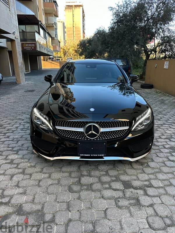 Mercedes C 300 coupe AMG-line 4matic 2017 black on black-clean carfax 0